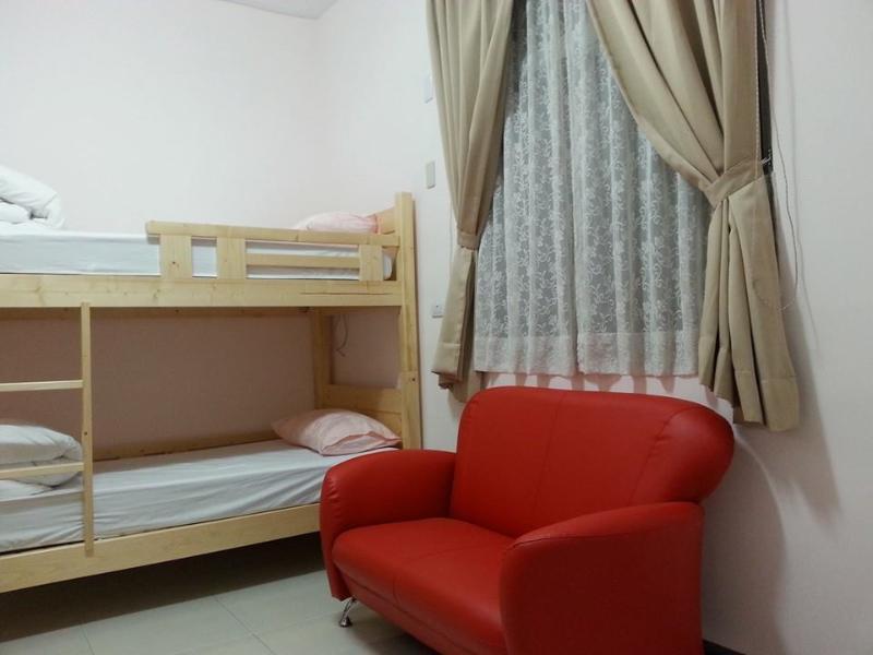 Tainan Travel Inn - Chenggong Univ. Bagian luar foto