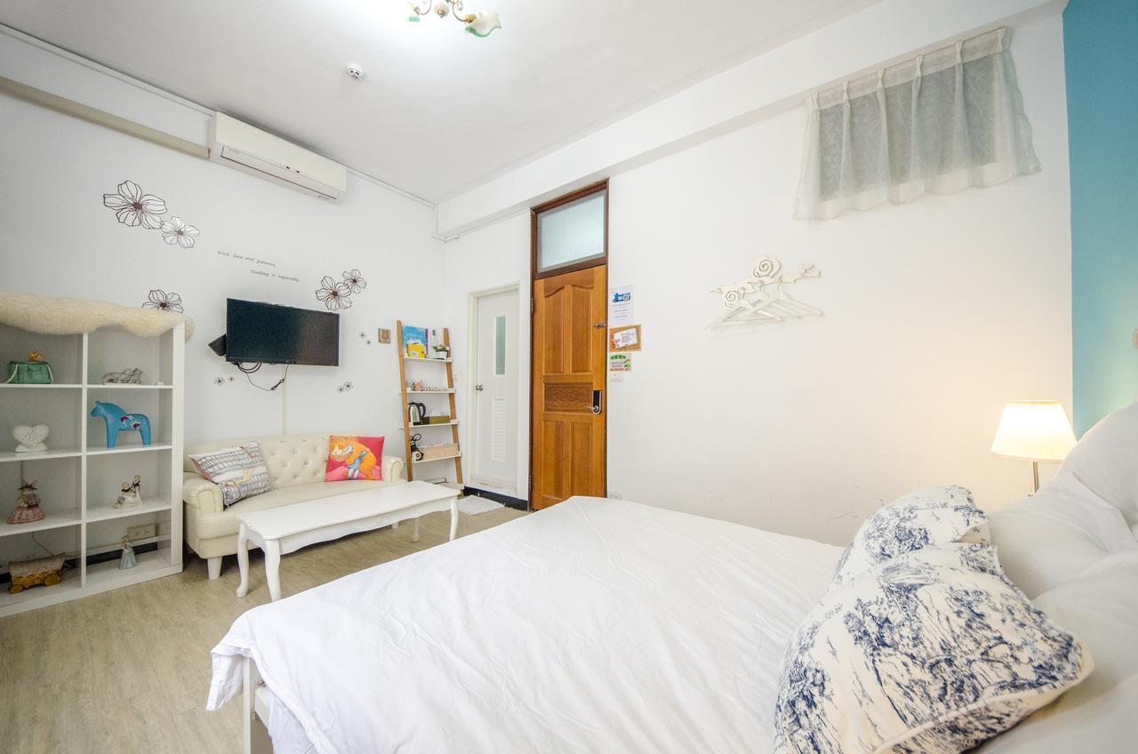 Tainan Travel Inn - Chenggong Univ. Bagian luar foto