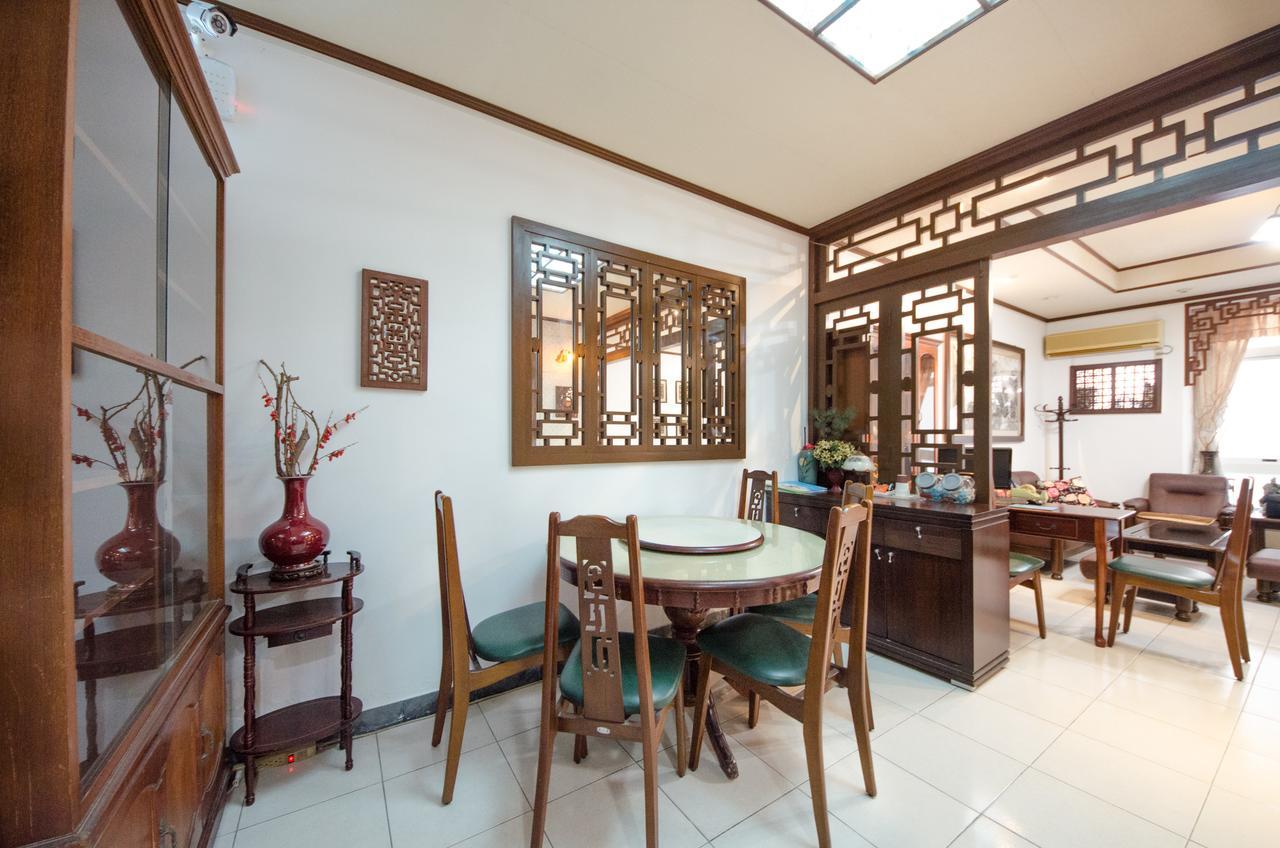 Tainan Travel Inn - Chenggong Univ. Bagian luar foto