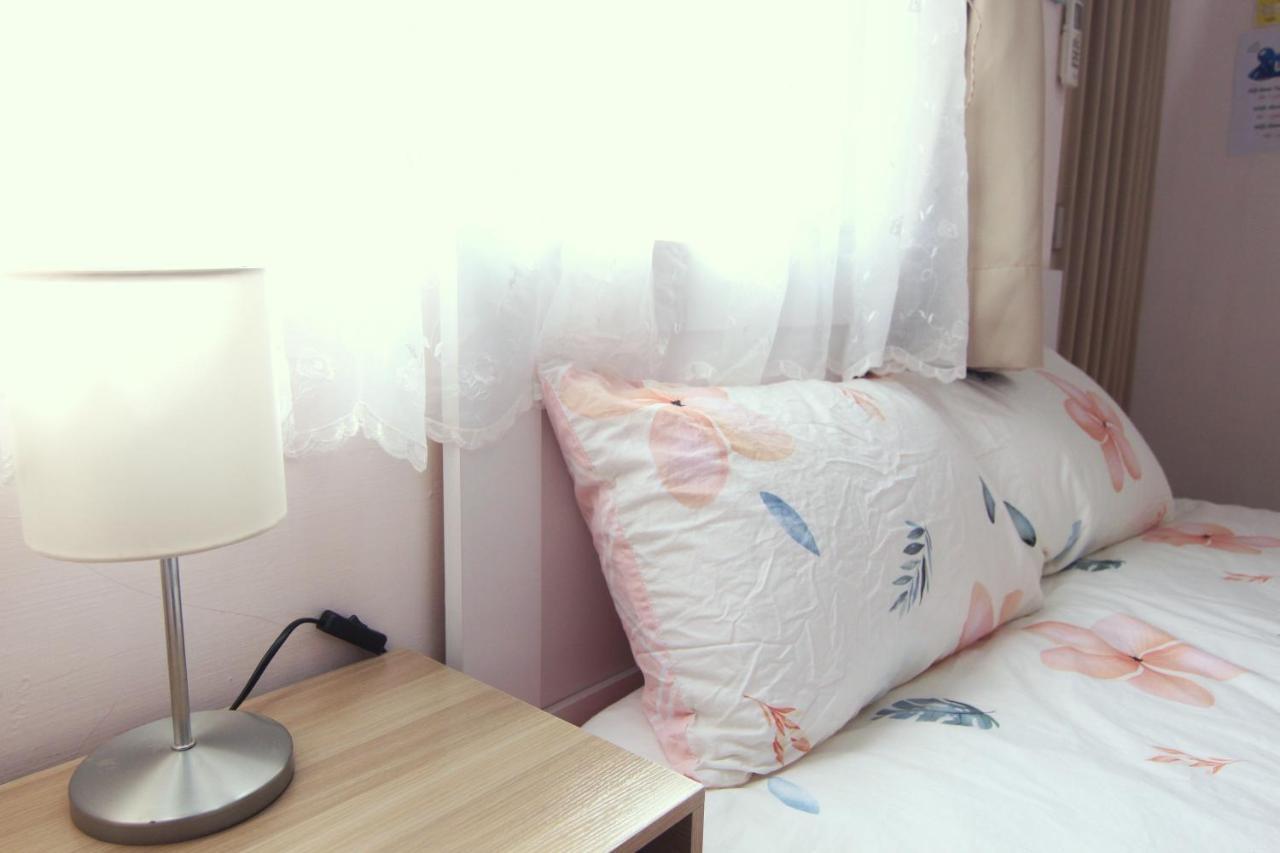 Tainan Travel Inn - Chenggong Univ. Bagian luar foto